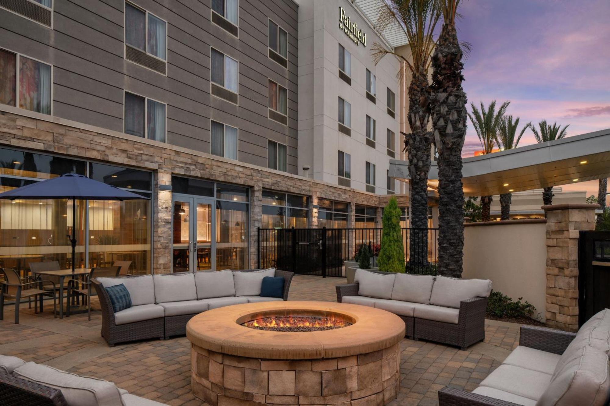 Fairfield Inn & Suites By Marriott Tustin Orange County Kültér fotó